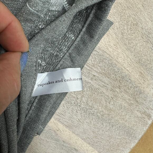 Halloween Ghosts Cupcakes & Cashmere Ghost Kitchen Towel Set White On Gray New - Picture 11 of 12